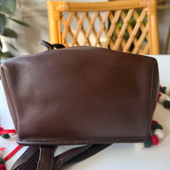 Vintage Coach 9960 Mini Daypack Dark Brown Leather Backpack - Picture 5 of 10